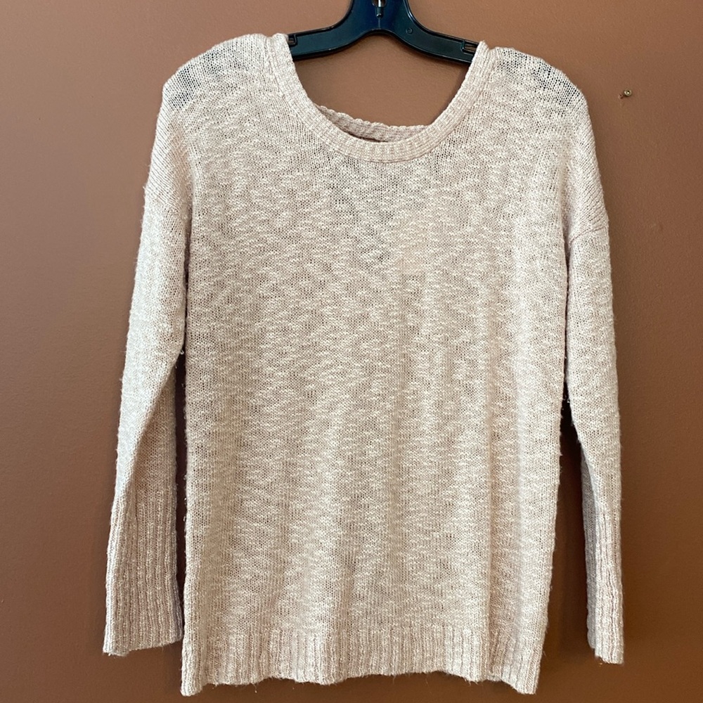 Olive and Oak ladies schlub sweater in pink, size medium.